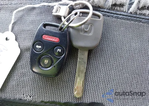 2009 Honda Accord 2.4 Ex-L from USA, damaged, VIN 1HGCP26809A085237